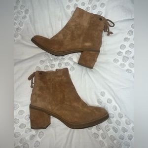 Ugg lace heeled ankle booties